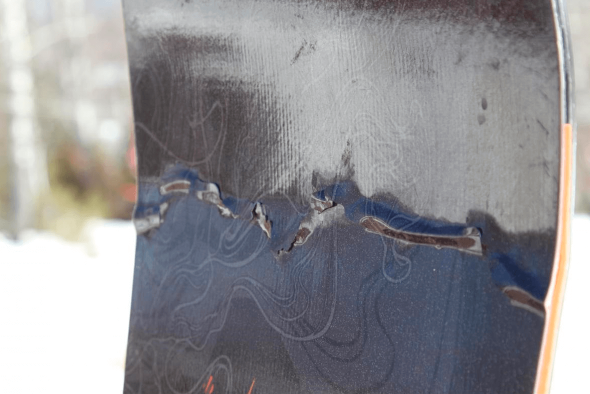 Трещина на сноуборде