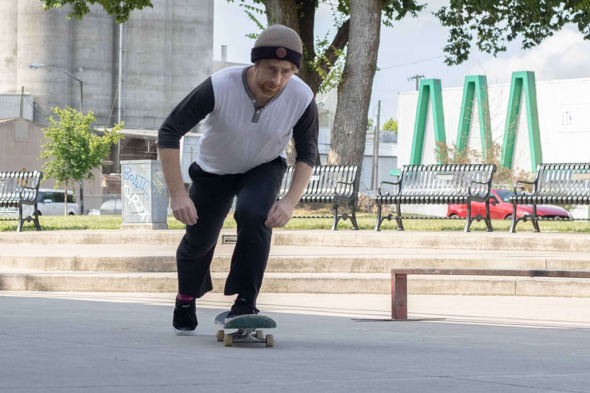 Скейт клонит в сторону