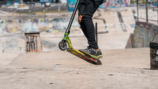 Какой трюковой самокат лучше? Какой трюковой самокат лучше?