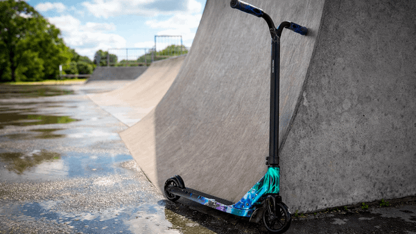 Из чего состоит трюковой самокат? Из чего состоит трюковой самокат?