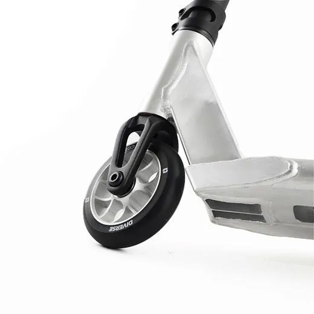 Трюковой самокат Diverse 