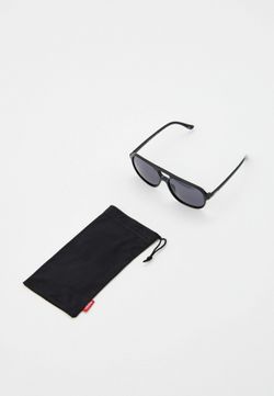 Очки солнцезащитные Vans Welton Sunglasses Black