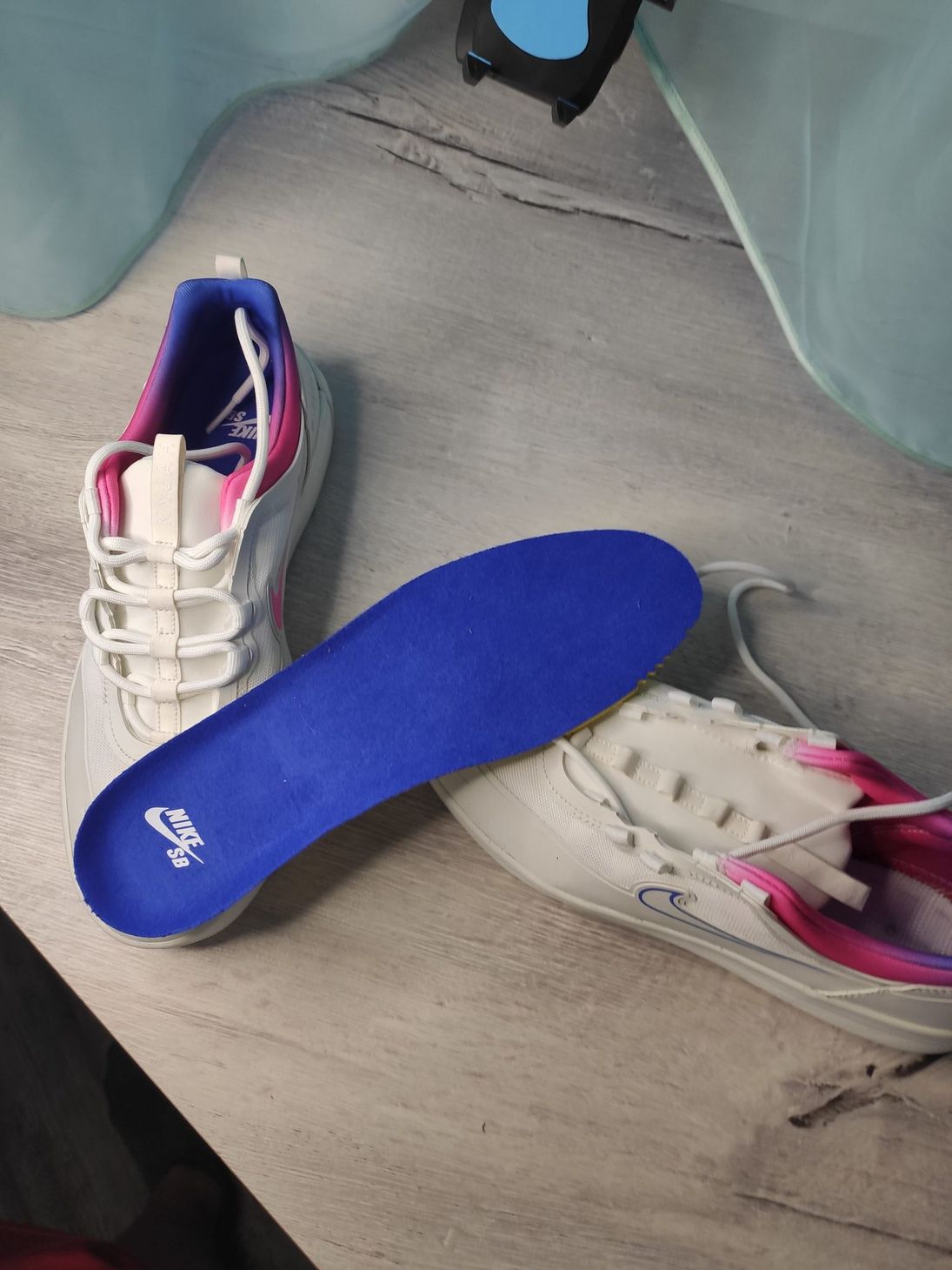 Nike Nyjah 2: новая версия скейтовых кроссовок от Найджи со старой подошвой Free Nike Nyjah 2: новая версия скейтовых кроссовок от Найджи со старой подошвой Free
