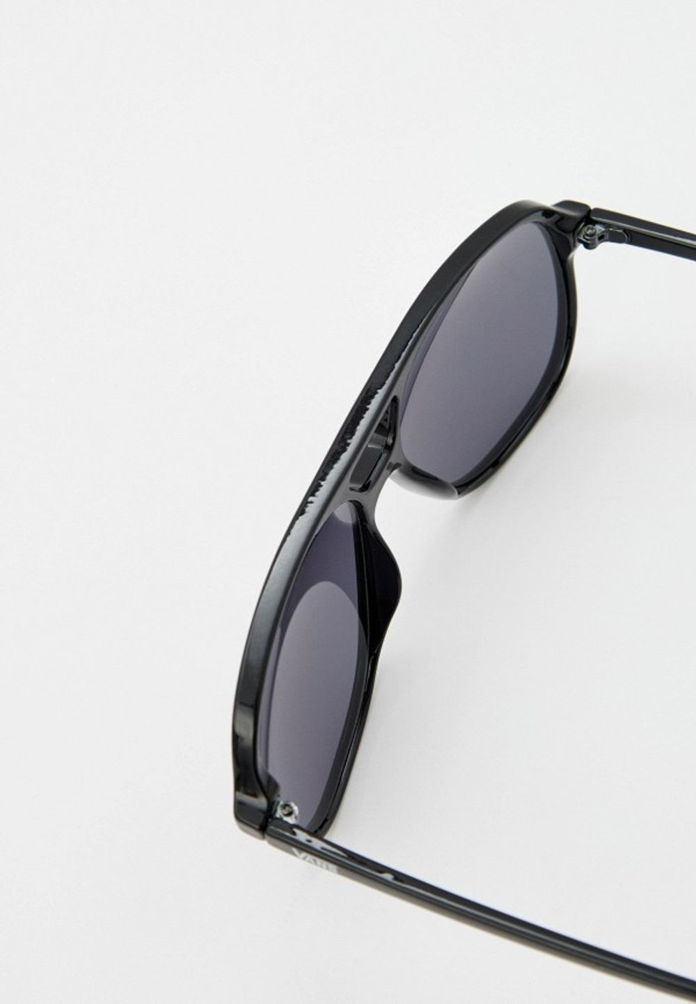 Очки солнцезащитные Vans Welton Sunglasses Black