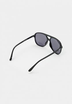 Очки солнцезащитные Vans Welton Sunglasses Black