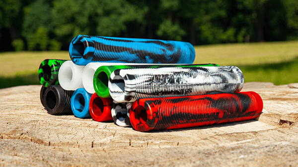 Как снять грипсы с трюкового самоката? Как снять грипсы с трюкового самоката?